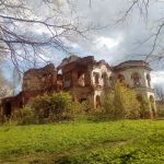 Гостилицы, руины дворца